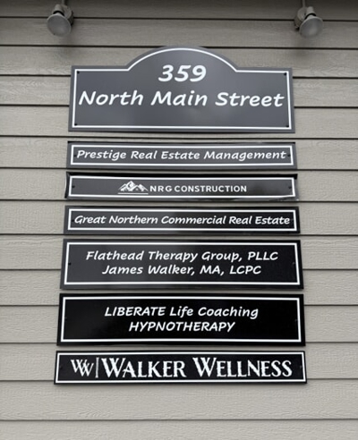 Building Signs Photo